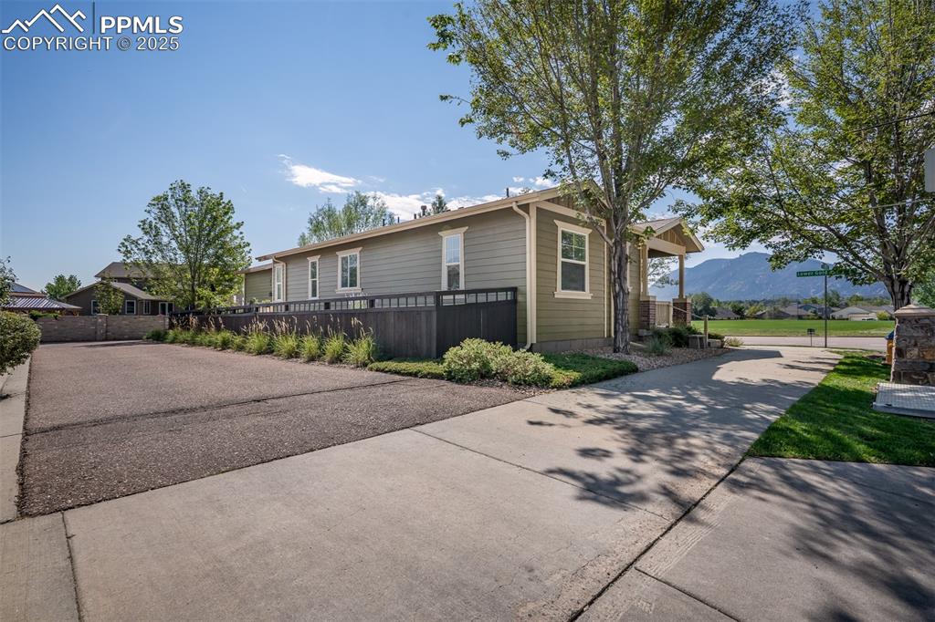 Image 48 of 50: Side of Structure