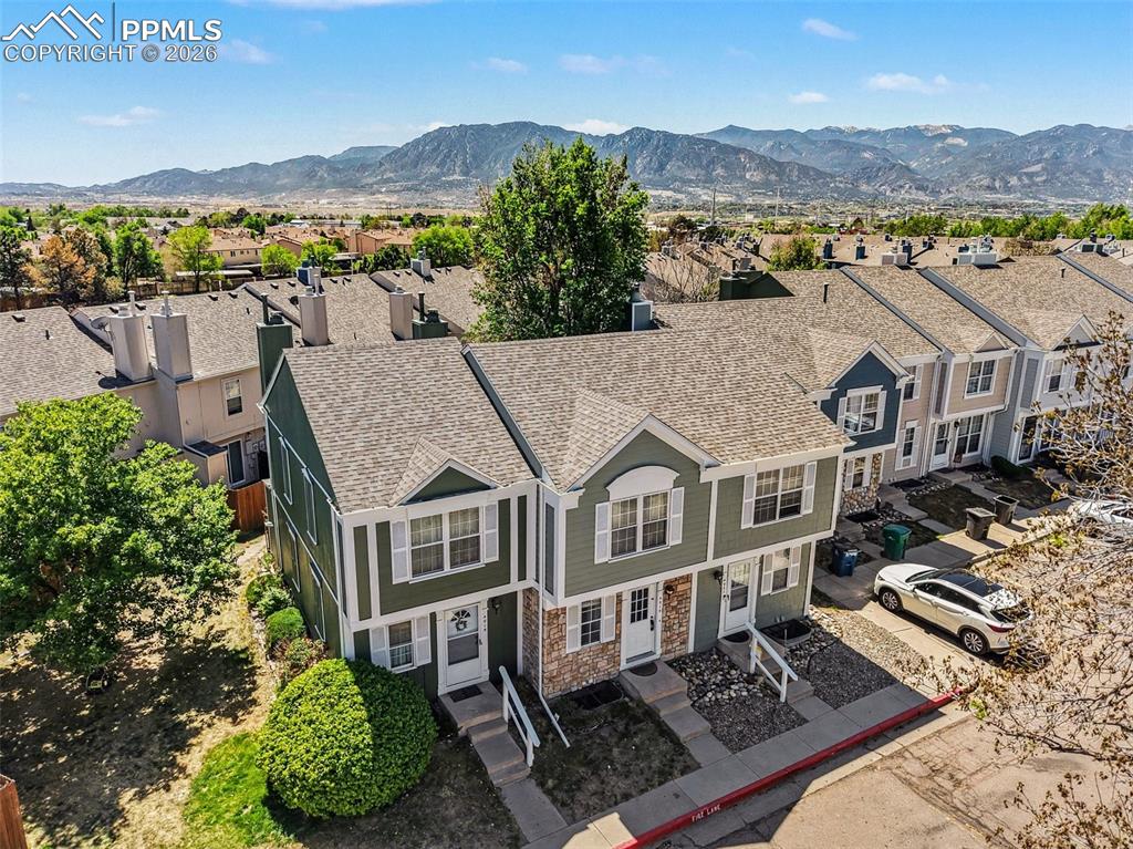 Image 1 of 25: Move-in ready townhome conveniently located near Fort Carson!