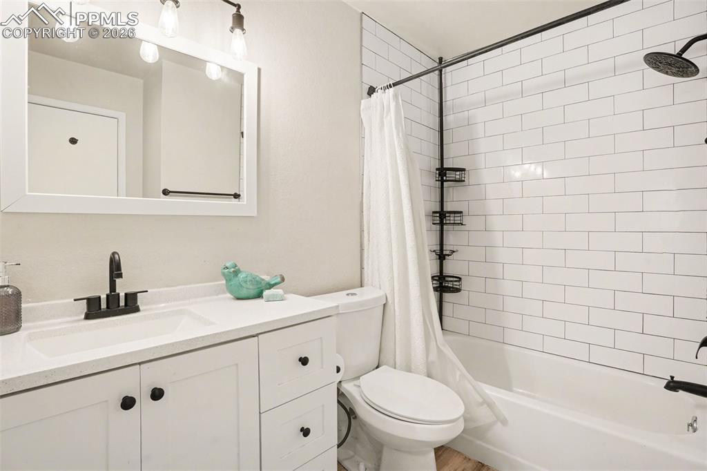 Image 12 of 25: Updated master bathroom!