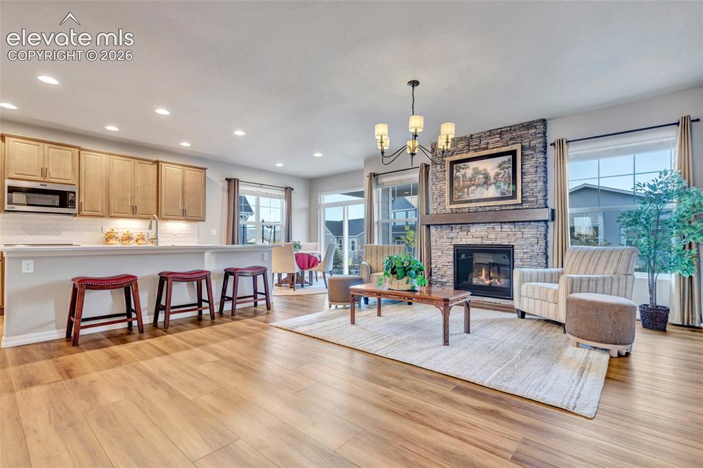 Image 12 of 49: Great Room