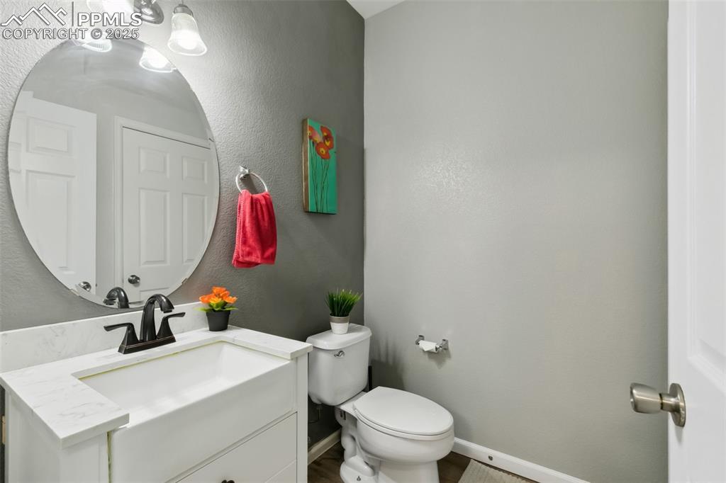 Image 12 of 29: 1/2 Bath on Main Level