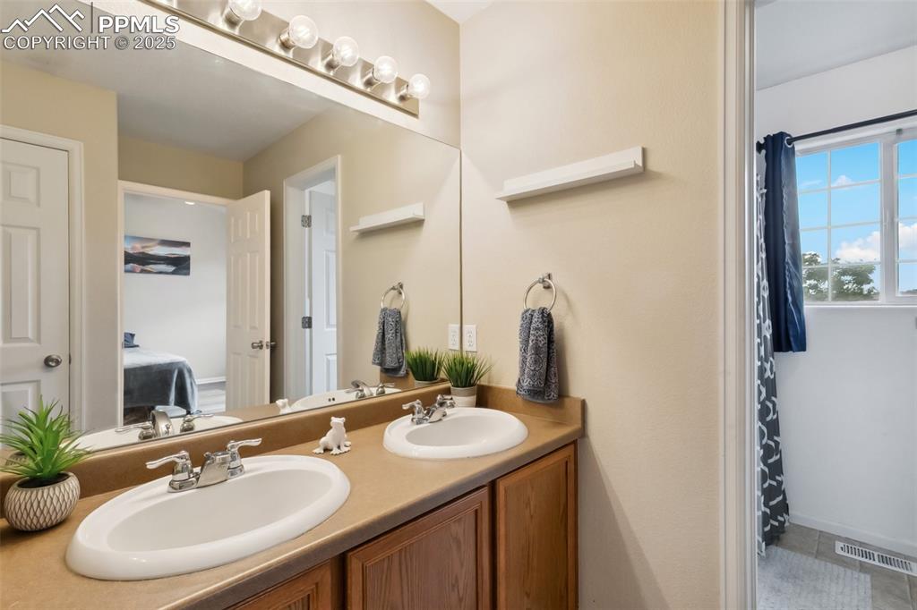 Image 19 of 29: Primary Bathroom