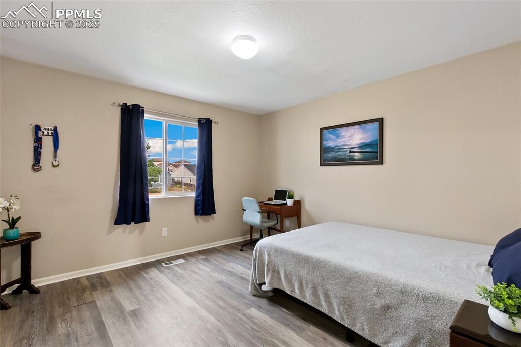 Image 21 of 29: Bedroom #2