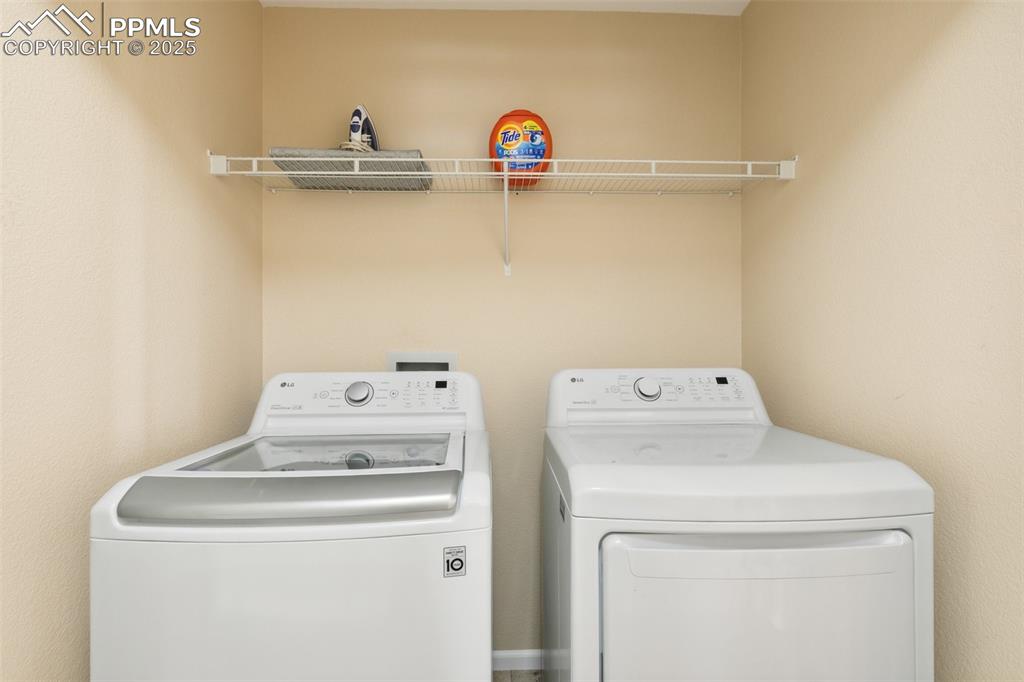 Image 25 of 29: Laundry