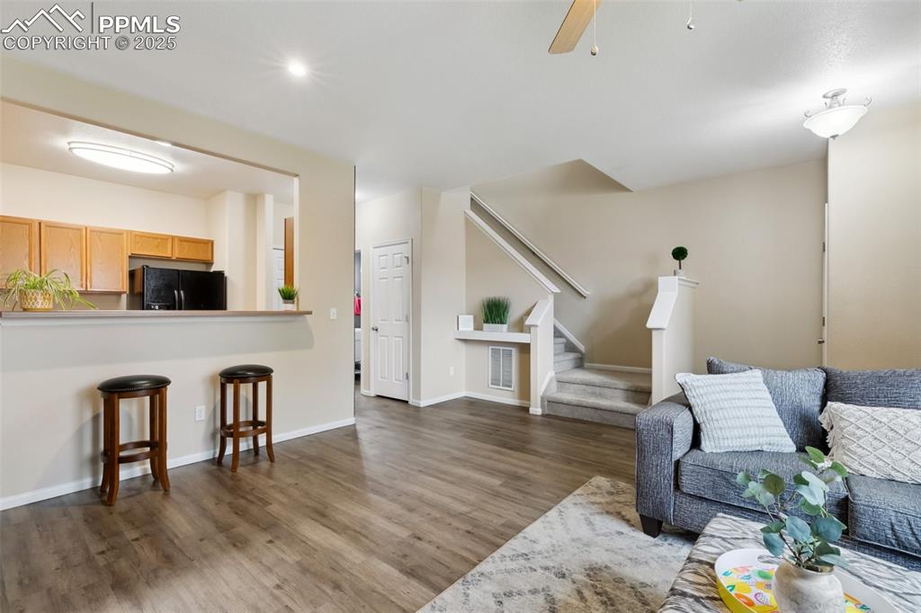 Image 8 of 29: Living Room