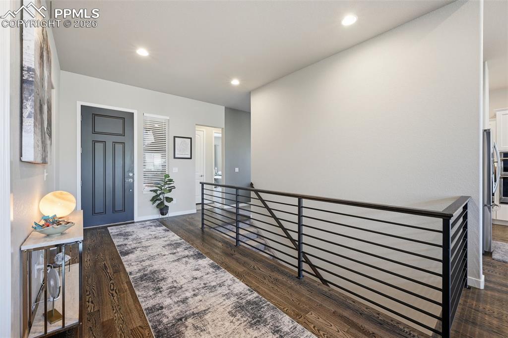 Image 6 of 48: Entry