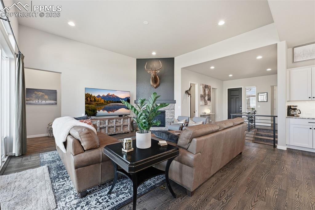 Image 9 of 48: Living Room