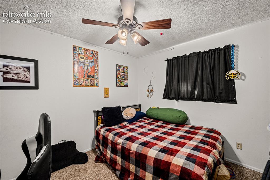 Image 13 of 28: Bedroom