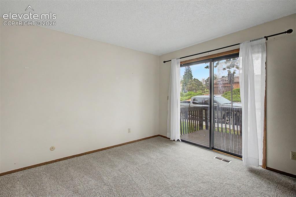 Image 14 of 29: Bedroom