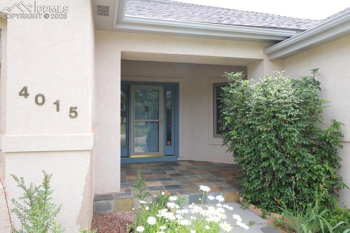 Image 6 of 44: Entry