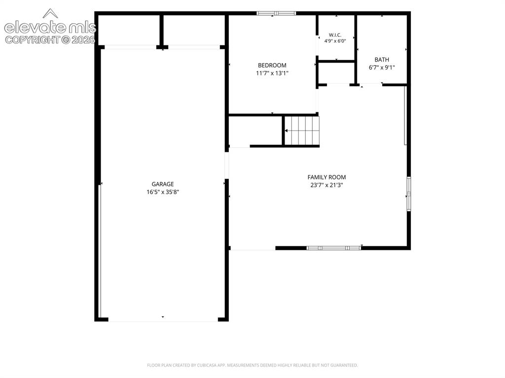 Image 30 of 40: Floor Plan