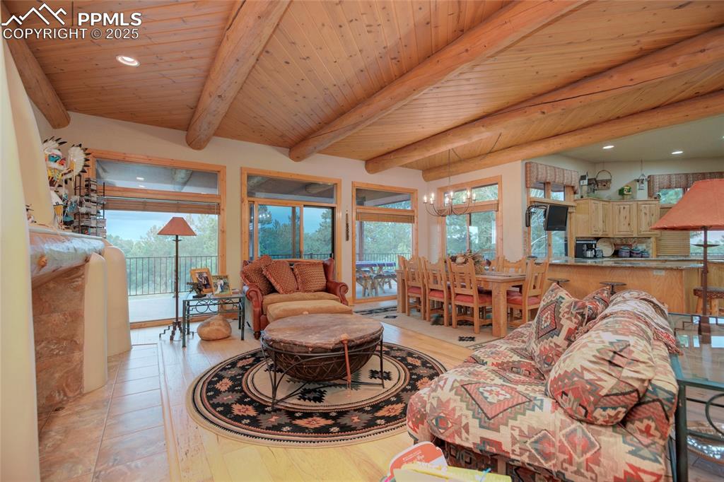 Image 16 of 35: Living Room