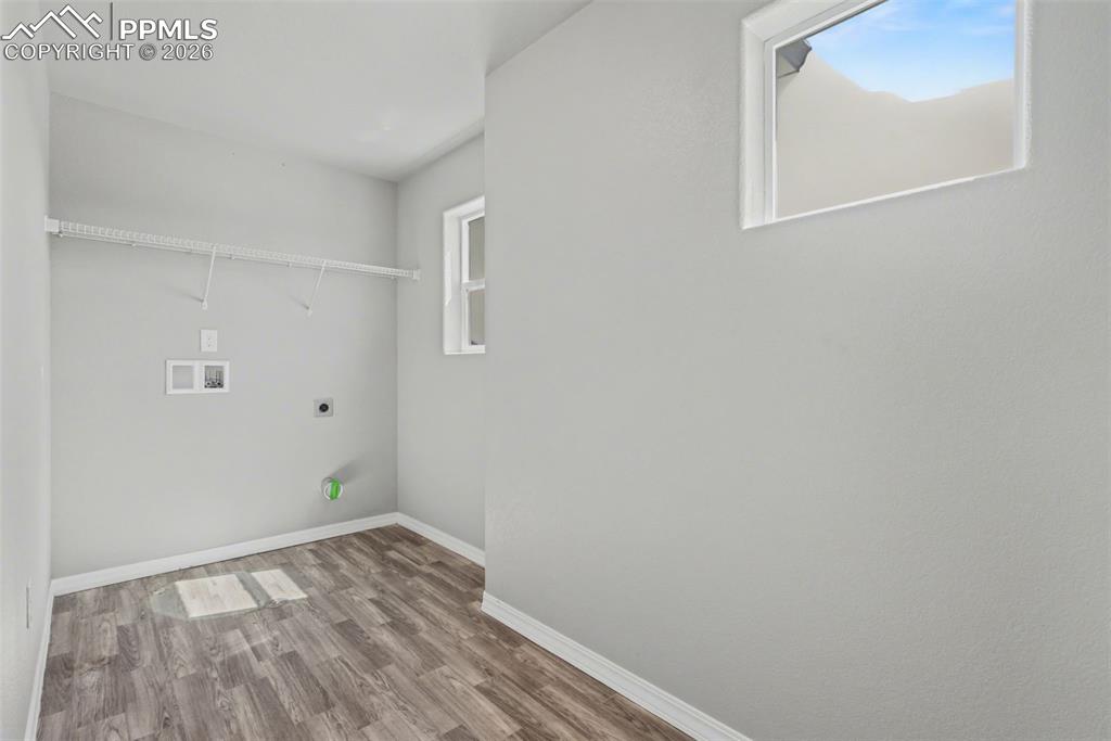 Image 12 of 43: Laundry