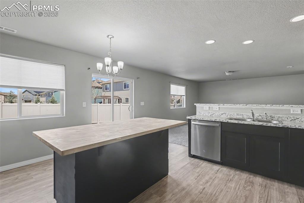 Image 9 of 43: Kitchen