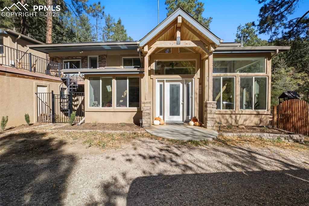 Image 2 of 50: Back of Structure