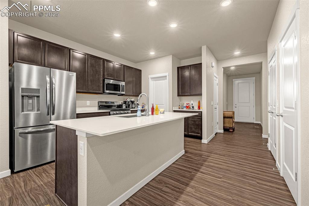 Image 9 of 38: Kitchen