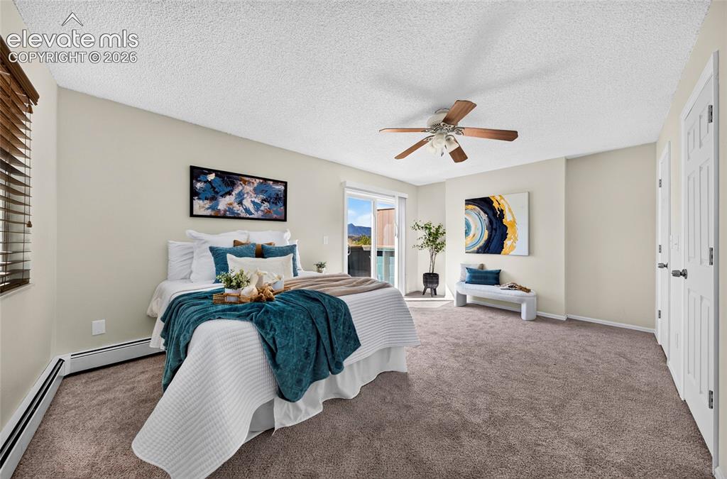 Image 17 of 27: Bedroom