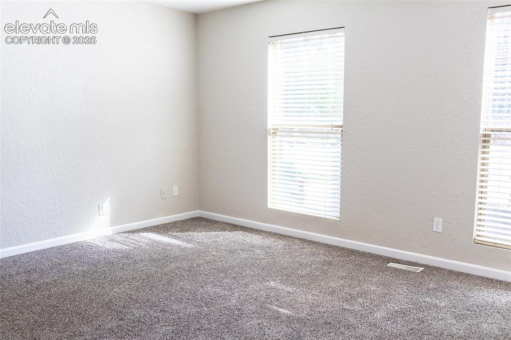 Image 42 of 50: Master Bedroom