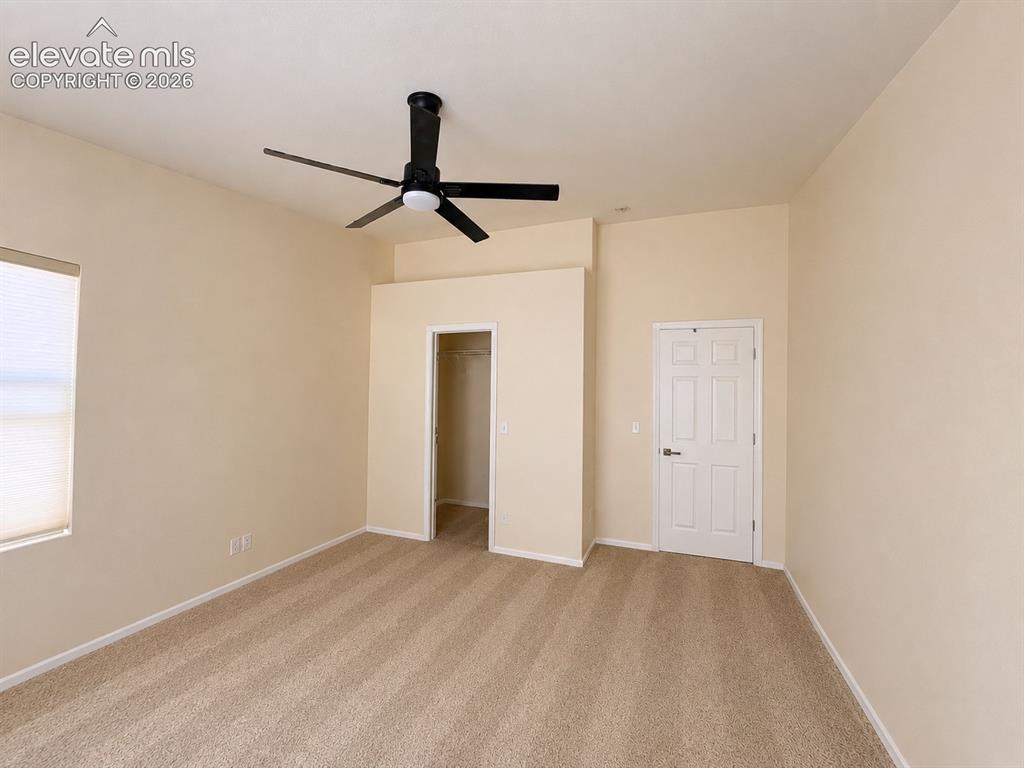 Image 12 of 31: Bedroom