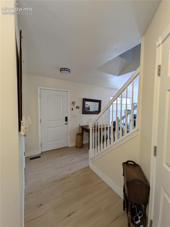 Image 9 of 31: Hallway
