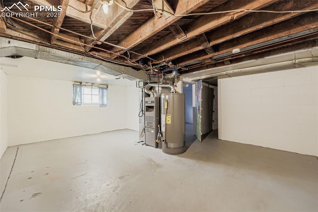 Image 13 of 27: Basement