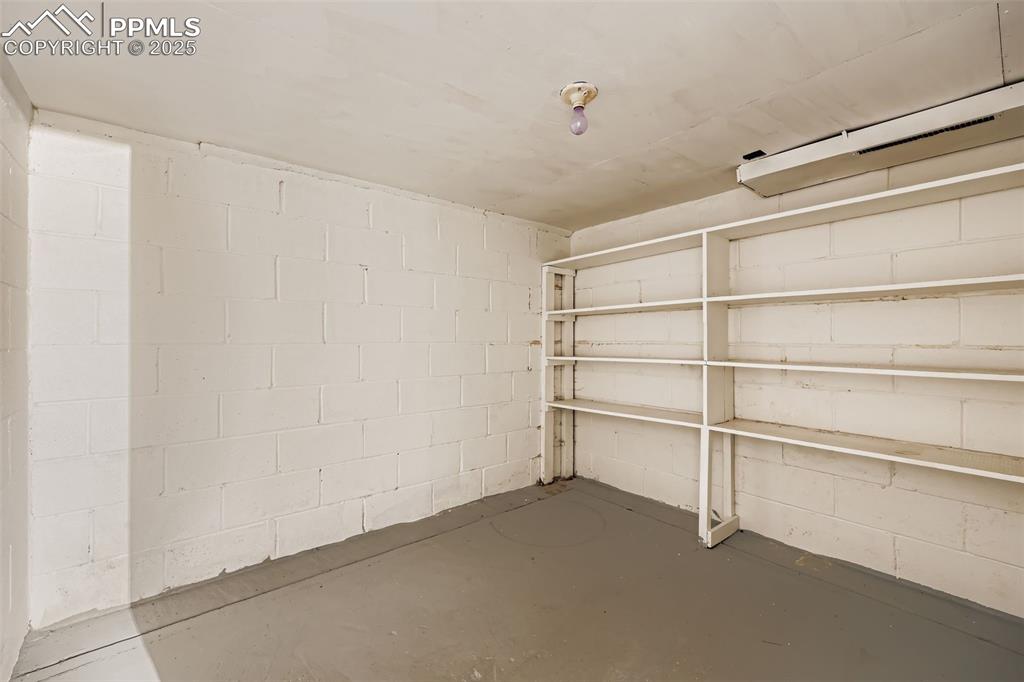 Image 14 of 27: Basement