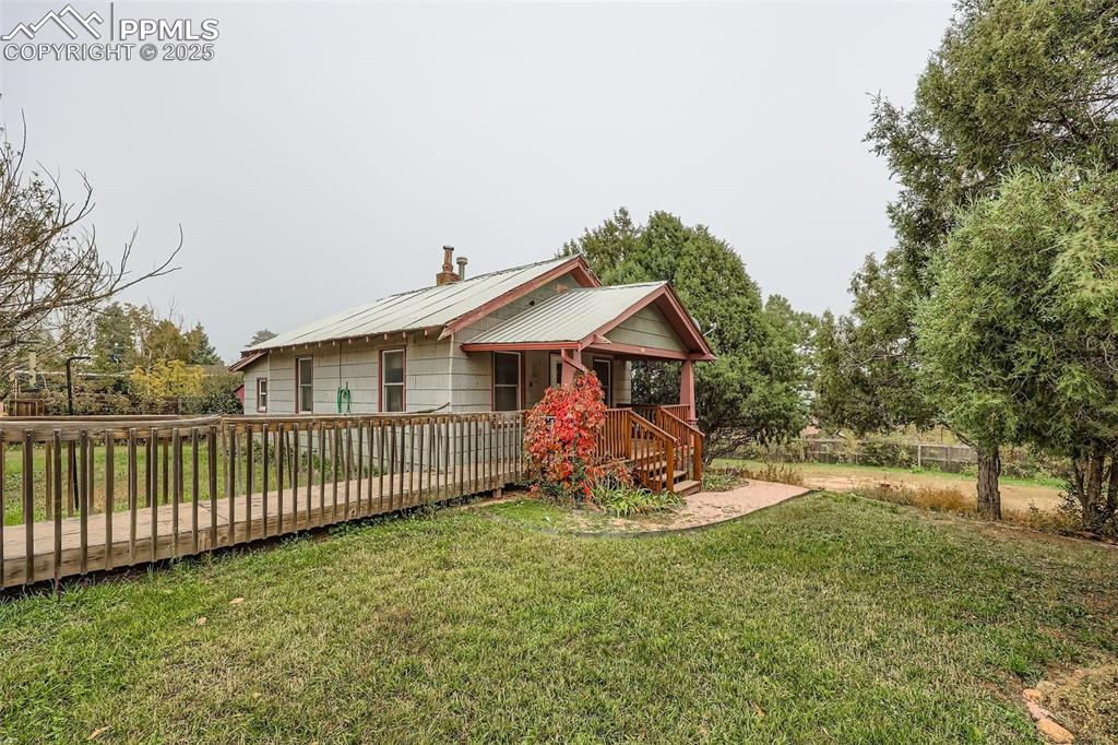 Image 18 of 27: Front of Structure