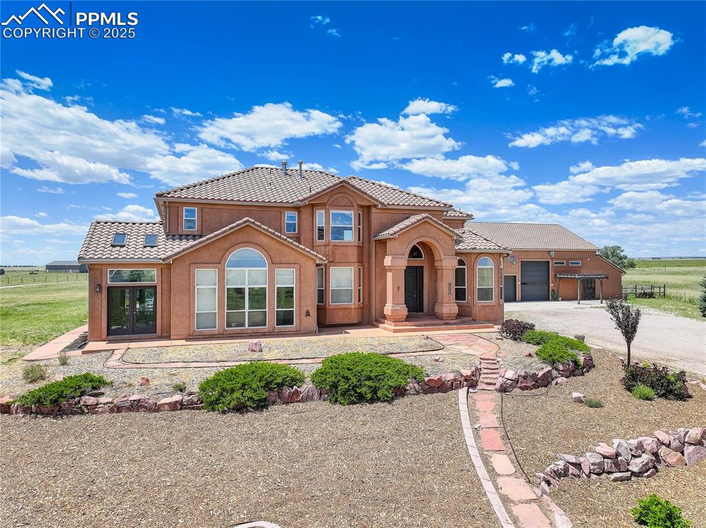 Caption: Stunning Stucco 2-Story