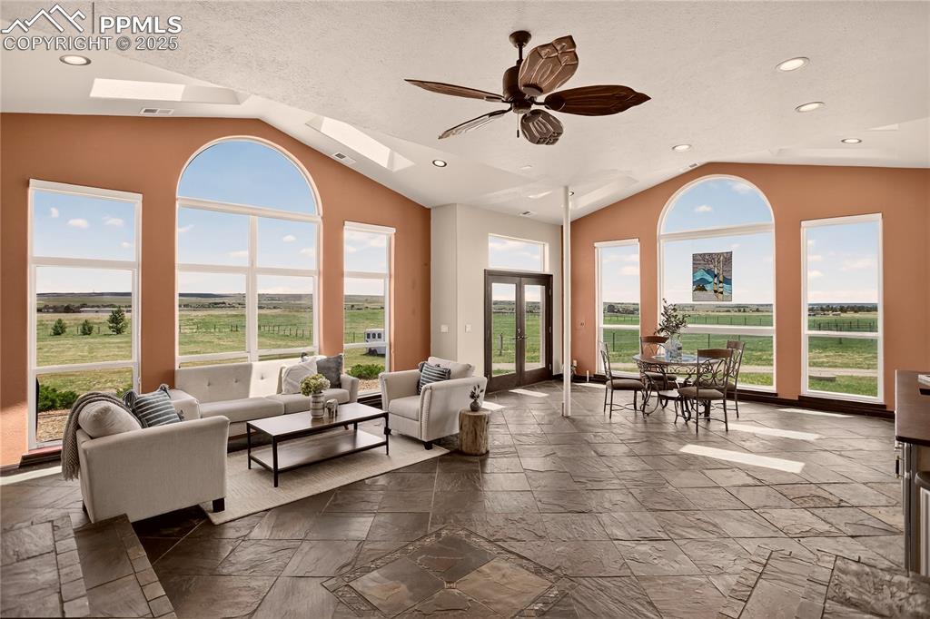 Image 11 of 46: Peaceful sunroom