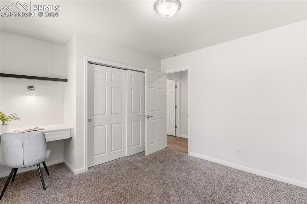 Image 20 of 45: Bedroom