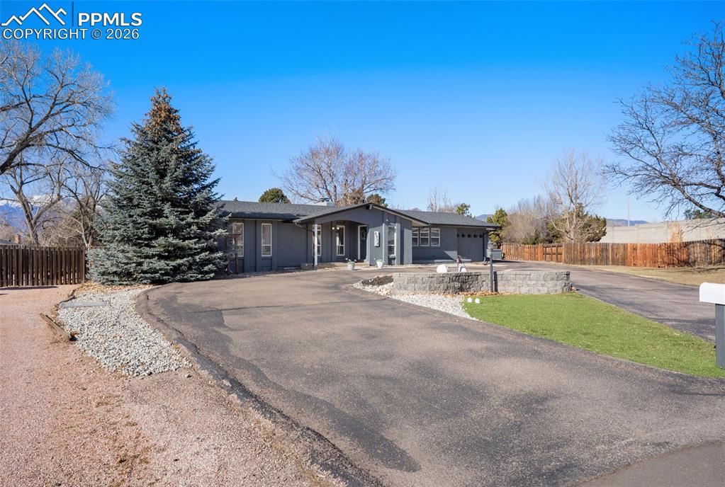 Image 3 of 45: Front of Structure