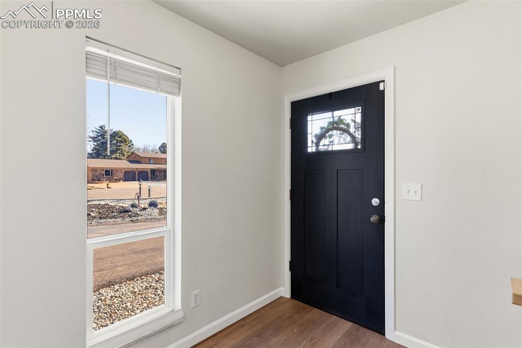 Image 4 of 45: Entry