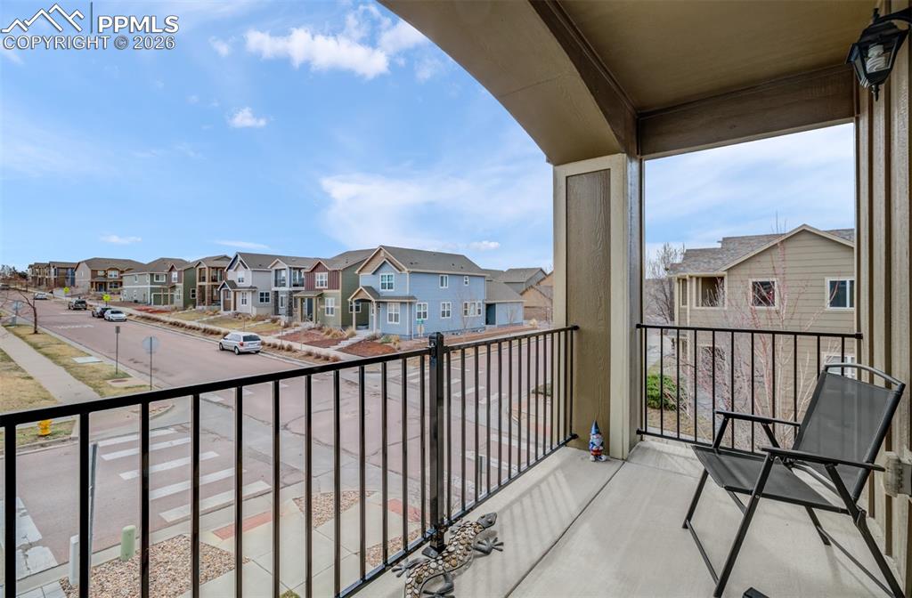 Image 19 of 36: Balcony