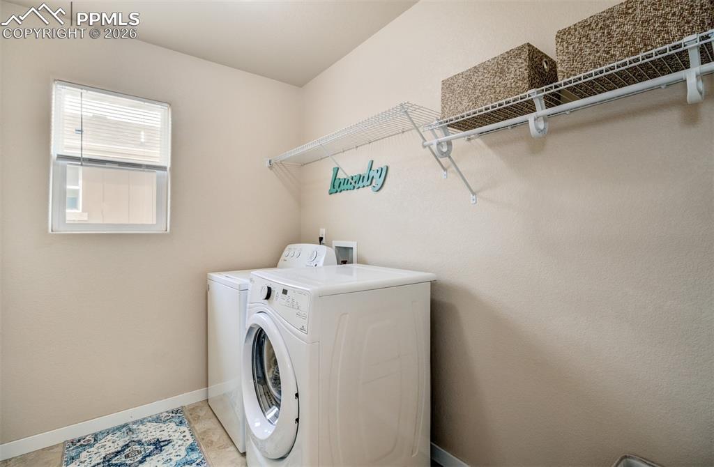 Image 20 of 36: Laundry