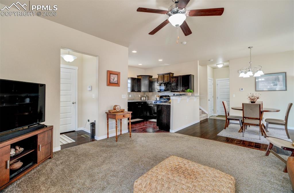 Image 5 of 36: Living Room