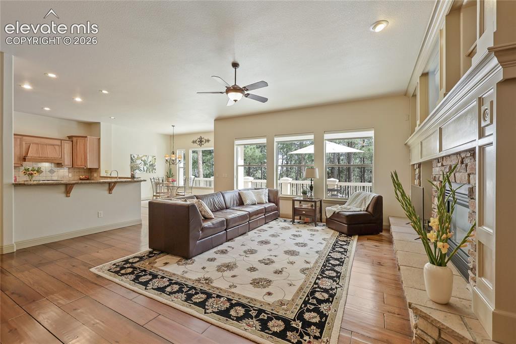 Image 10 of 47: Living Room