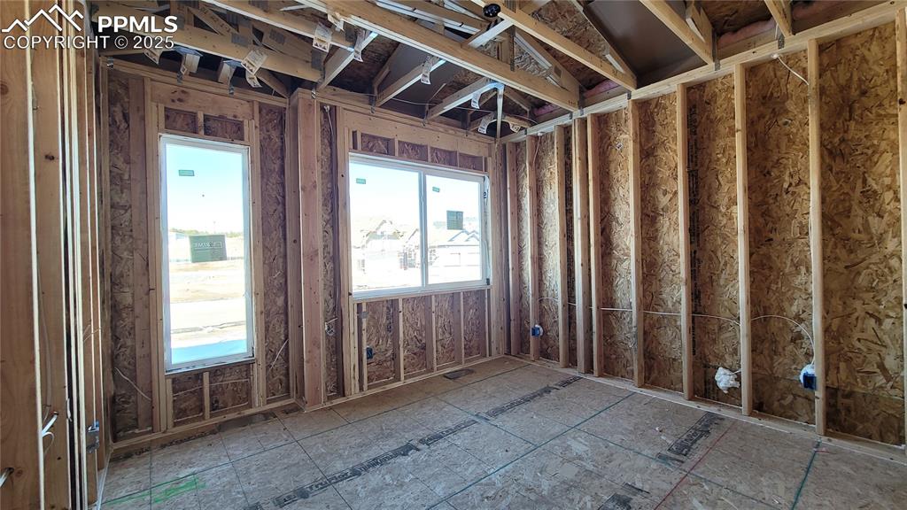 Image 10 of 19: Bedroom