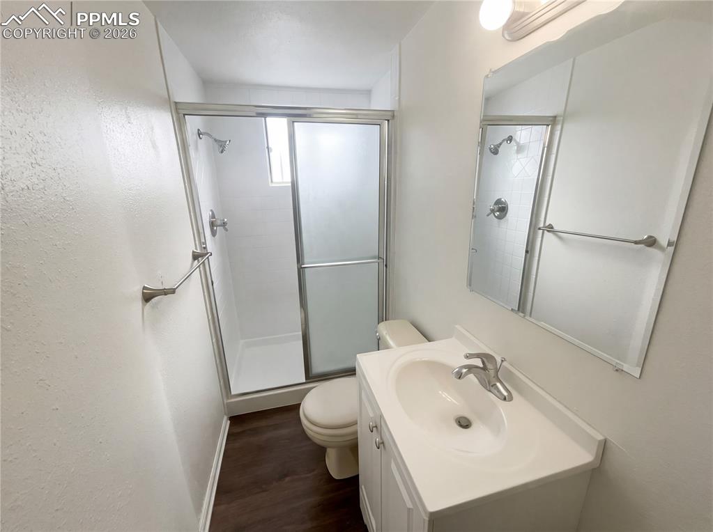 Image 14 of 18: No Description Available