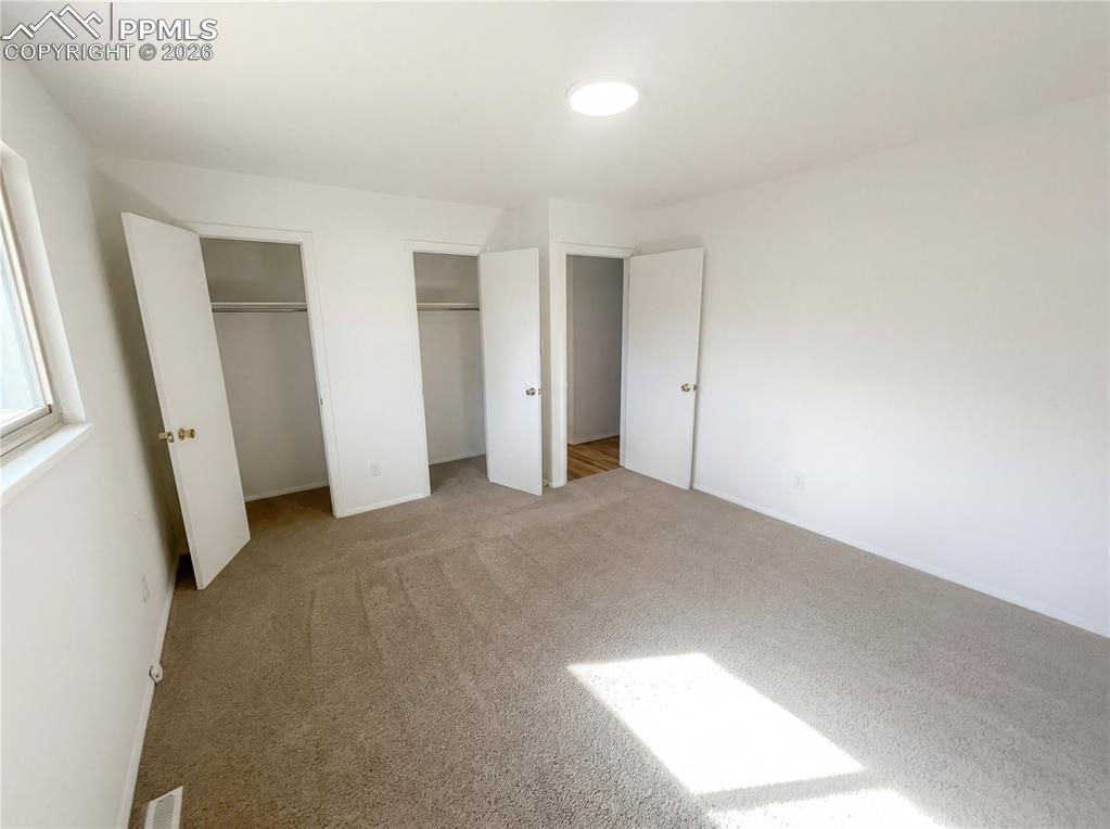 Image 4 of 18: No Description Available