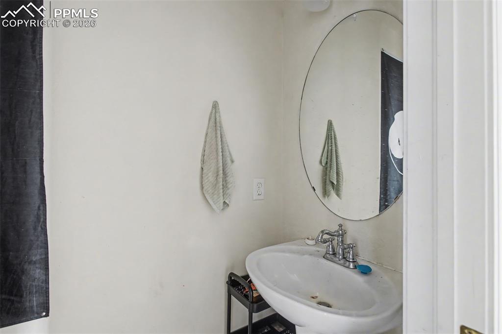 Image 17 of 33: Bathroom with a sink