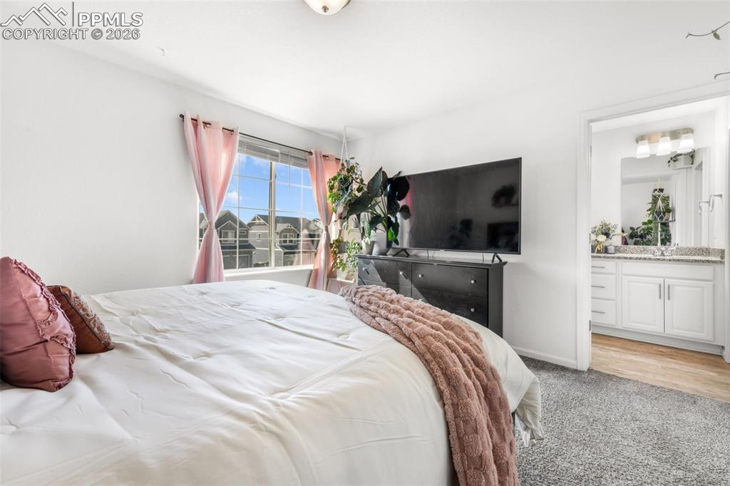 Image 21 of 49: Master Bedroom