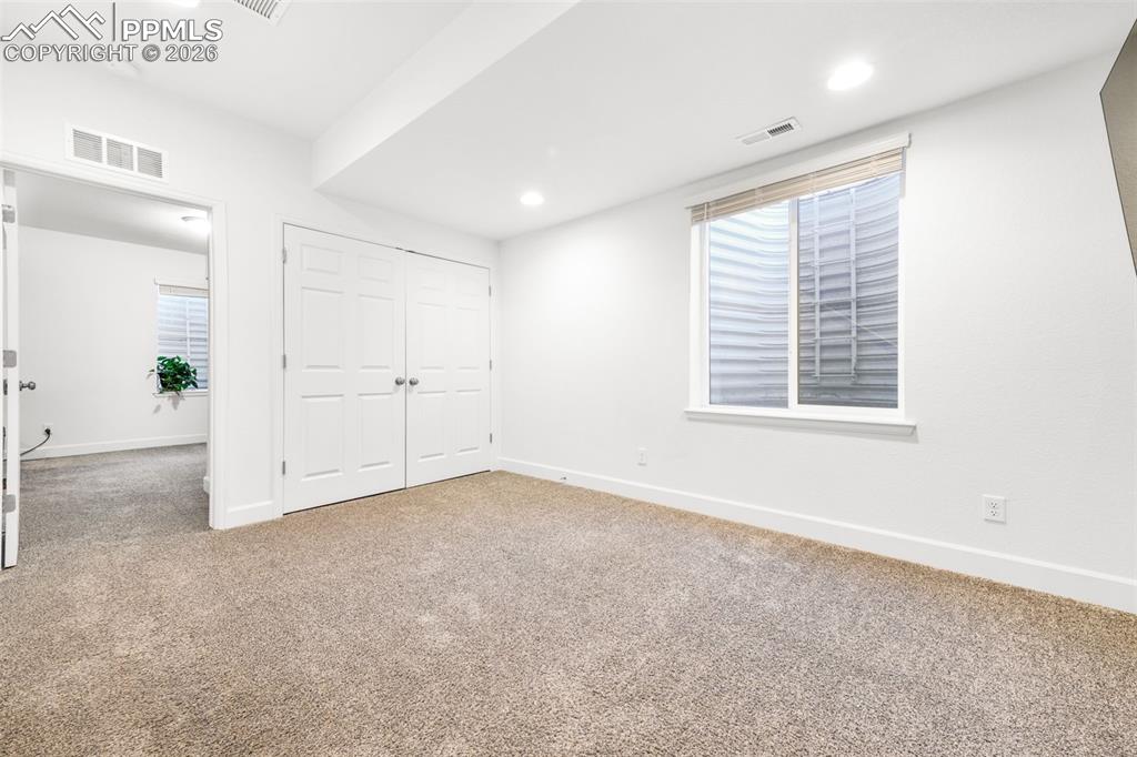 Image 38 of 49: Bedroom