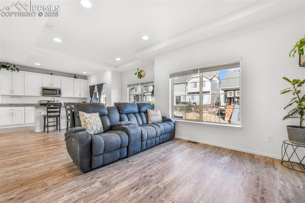 Image 4 of 49: Living Room