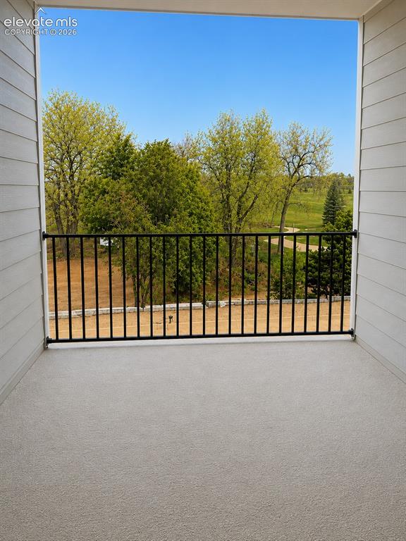 Image 11 of 33: Balcony