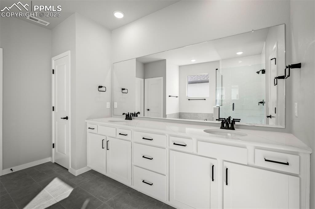 Image 21 of 38: Master Bathroom