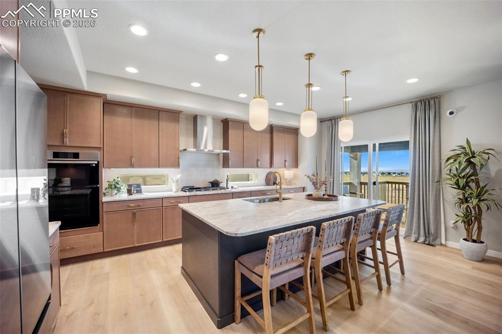 Image 11 of 49: Kitchen