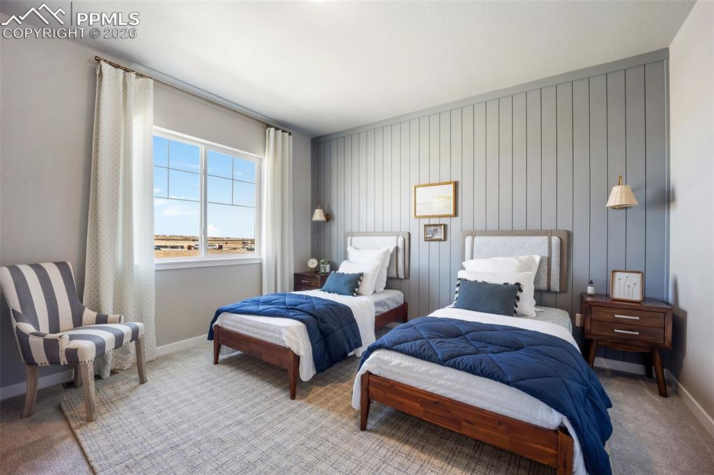 Image 26 of 49: Bedroom