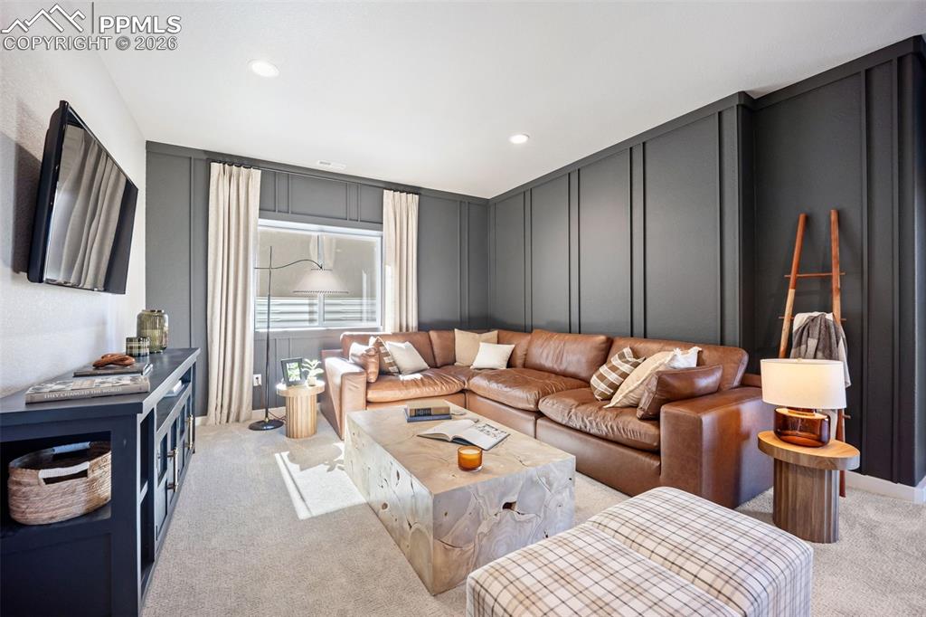 Image 30 of 49: Living Room