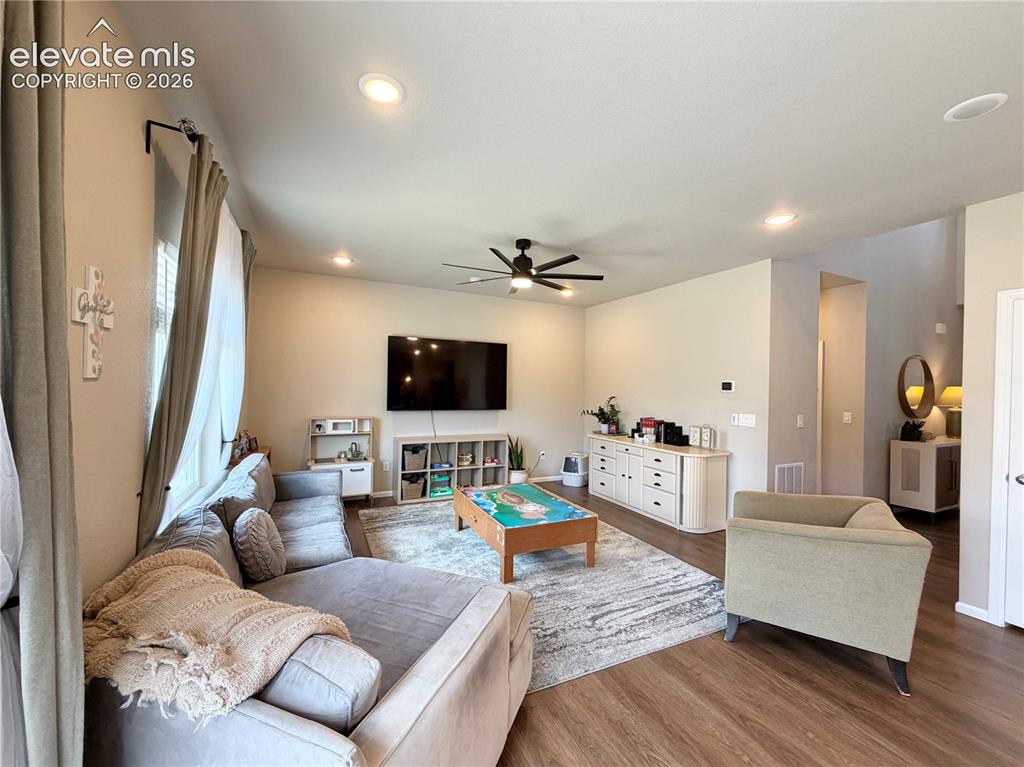 Image 10 of 27: Living Room