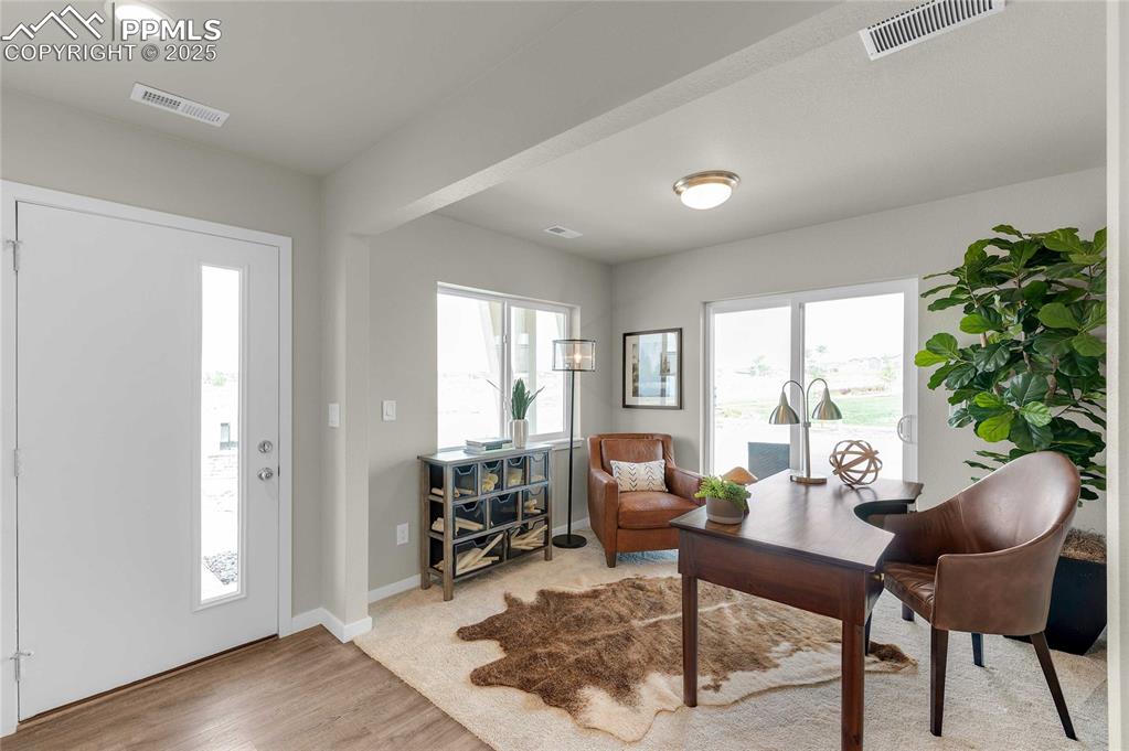 Image 4 of 27: Photos of model home